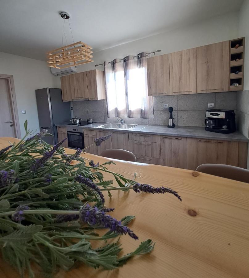Villa Adeiata Adiata Екстериор снимка